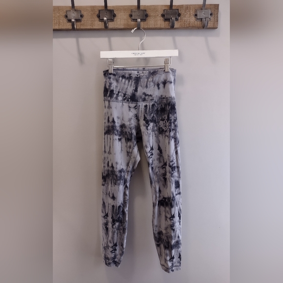 Lululemon Align Legging 25" In Game Day Dark Chrome Multi Size 6 - Picture 4 of 7